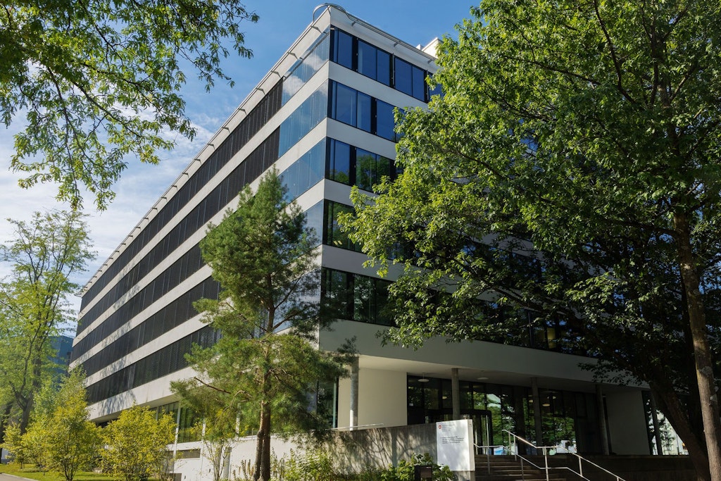 Der Hauptsitz des BBL an der Fellerstrasse 21 von aussen