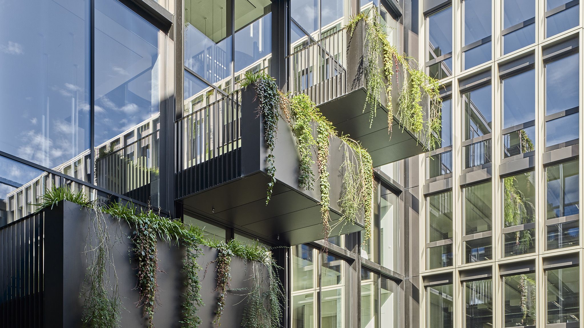 Zollikofen Eichenweg 3, Nouveau bâtiment administratif