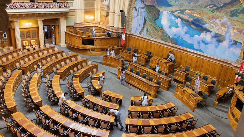 Berne Palais fédéral, travaux de nettoyage